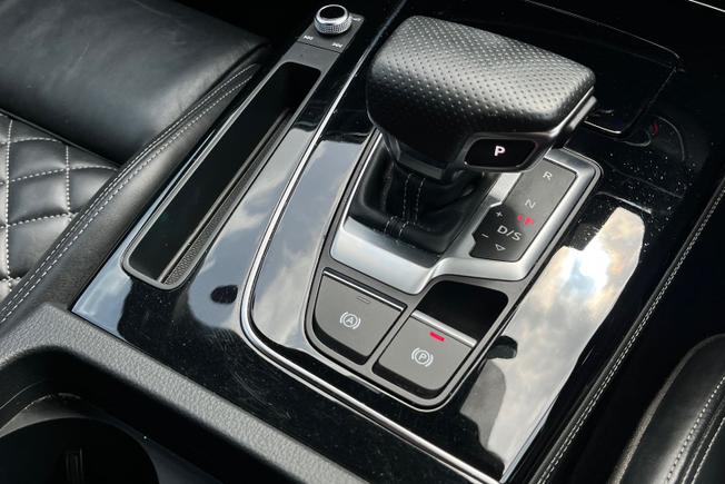 AUDI Q5 Photo 32