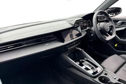 Audi A3 Photo 2