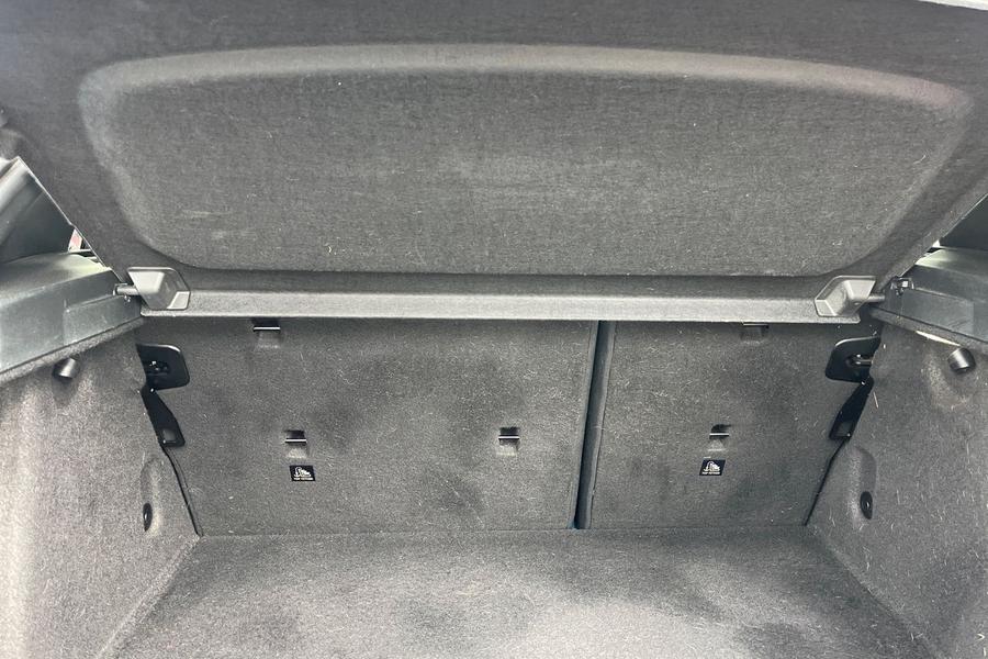 BMW 1 SERIES Photo autoimg-6240f2e0760fd6f5b4b67f572b0bf78331a6f9ad.jpg