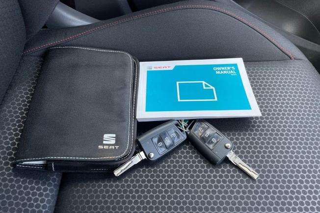 SEAT Ibiza Photo 36