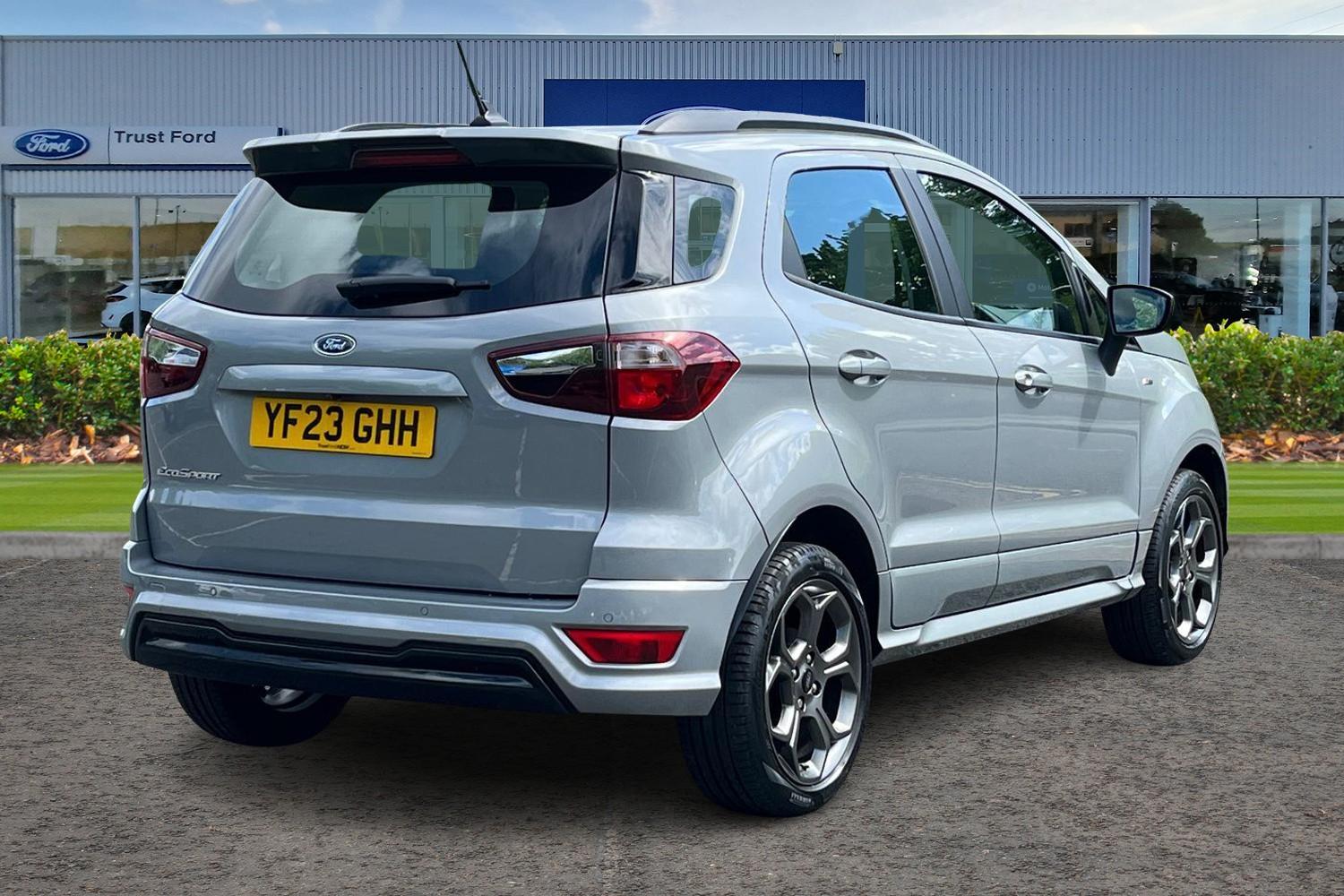 Ford ECOSPORT Photo 3