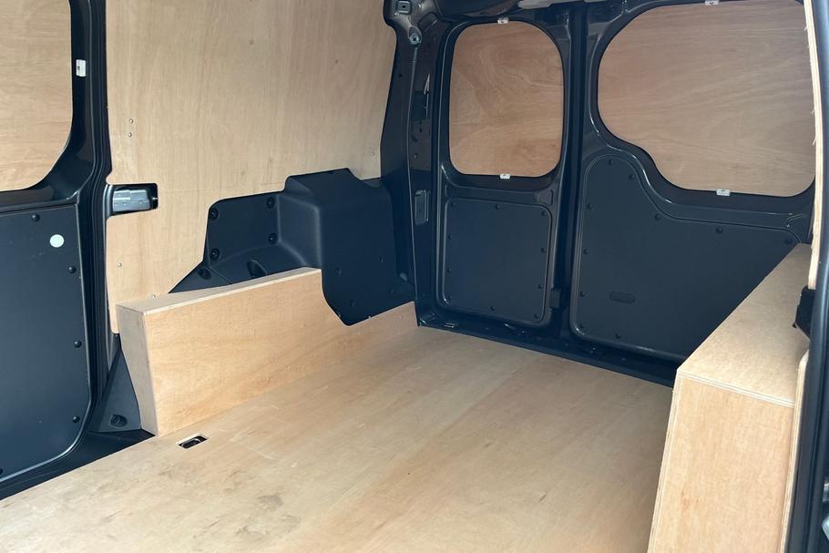 Used FORD TRANSIT CONNECT WV75XWS 5