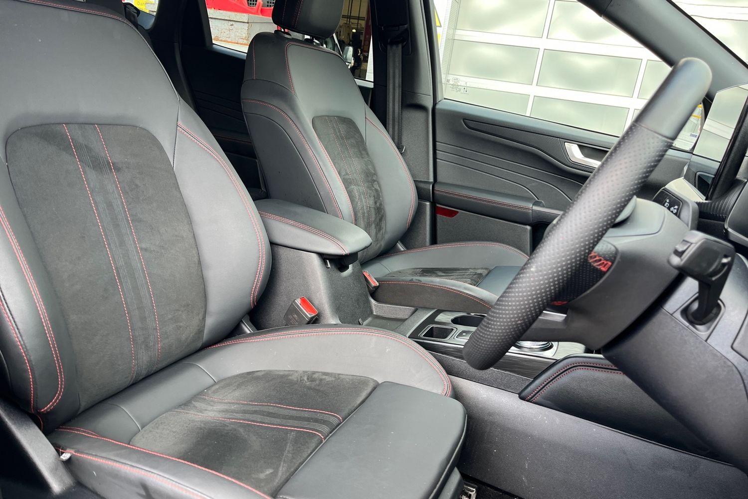 Ford Kuga Photo 16