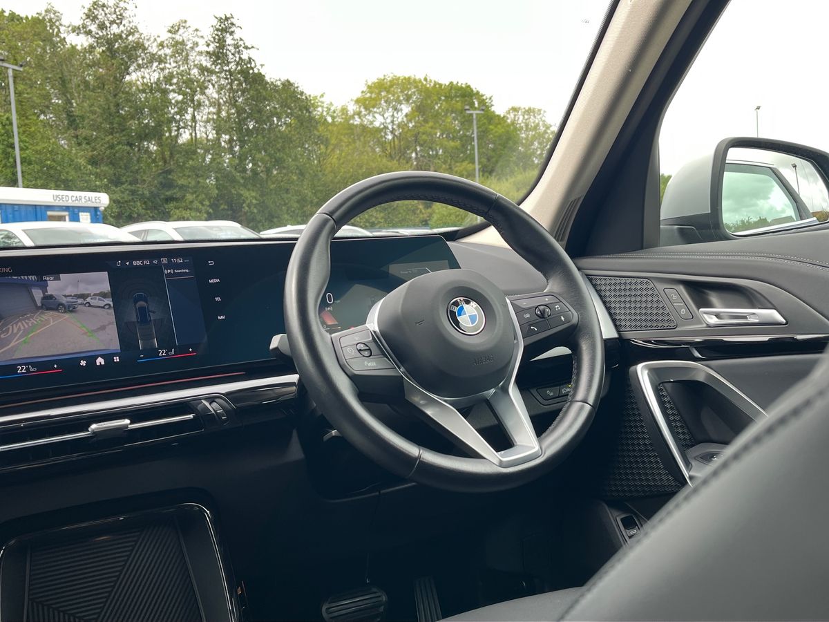 BMW X1 Photo 14