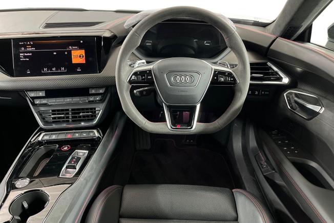 AUDI Rs E-Tron Gt Photo 11