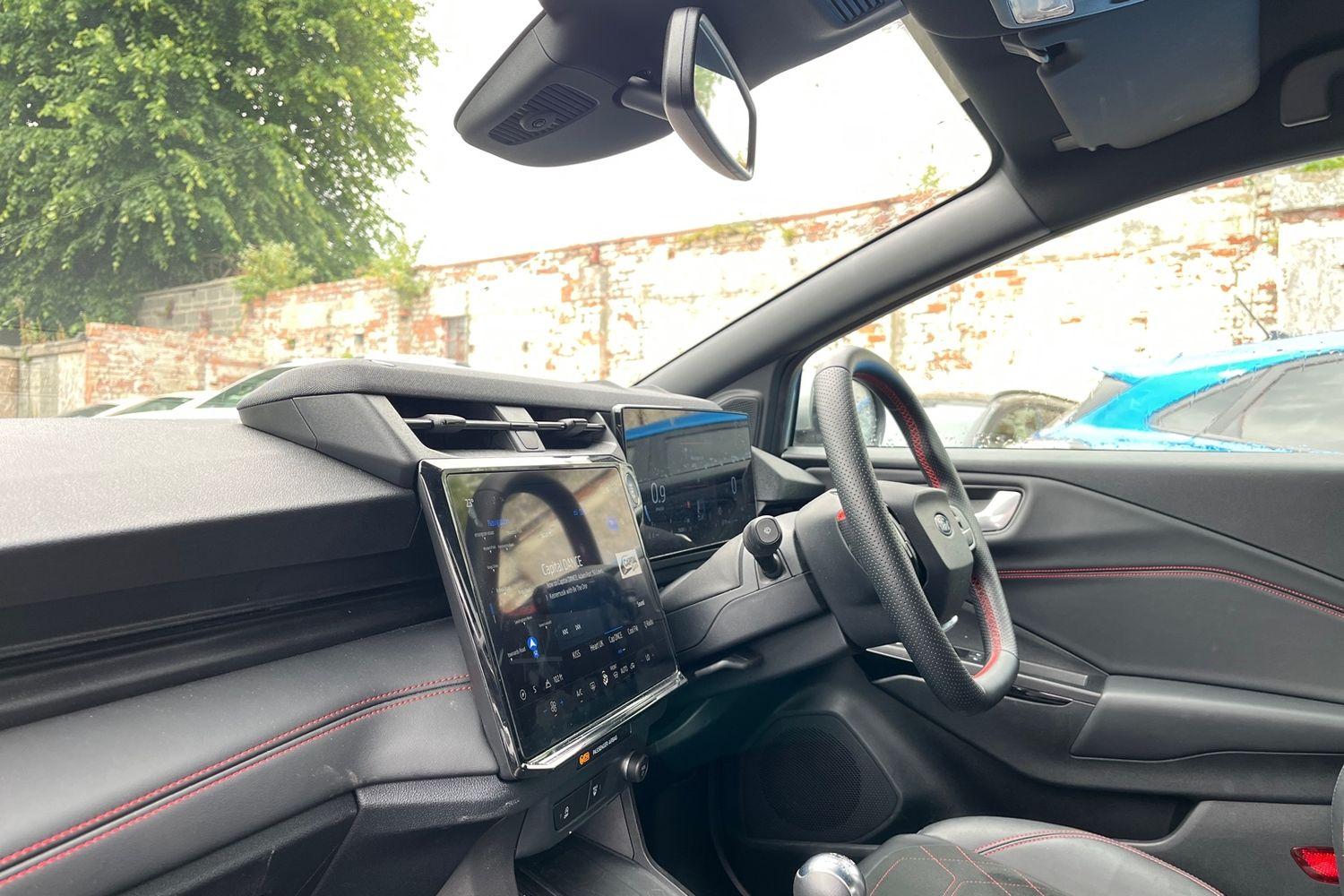 Ford PUMA Photo 17