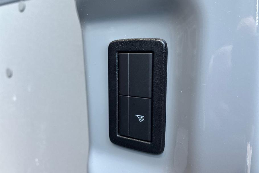 Used Ford TRANSIT CUSTOM WN75FXX 23