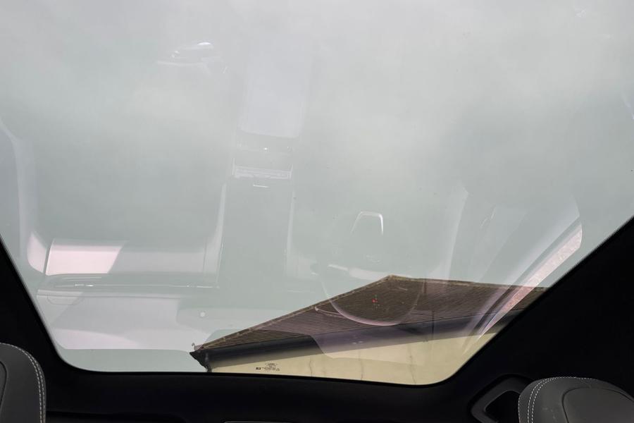 Ford Explorer Photo autoimg-62517bf377f50a801005b62259f7f5f3d269263d.jpg