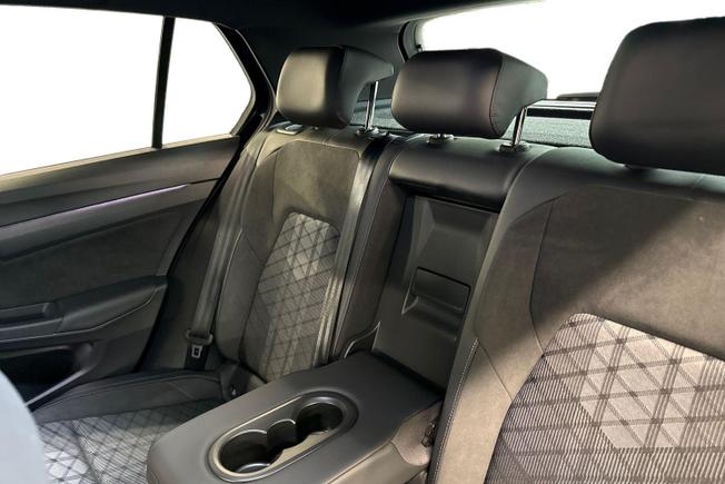VOLKSWAGEN Golf Photo 9