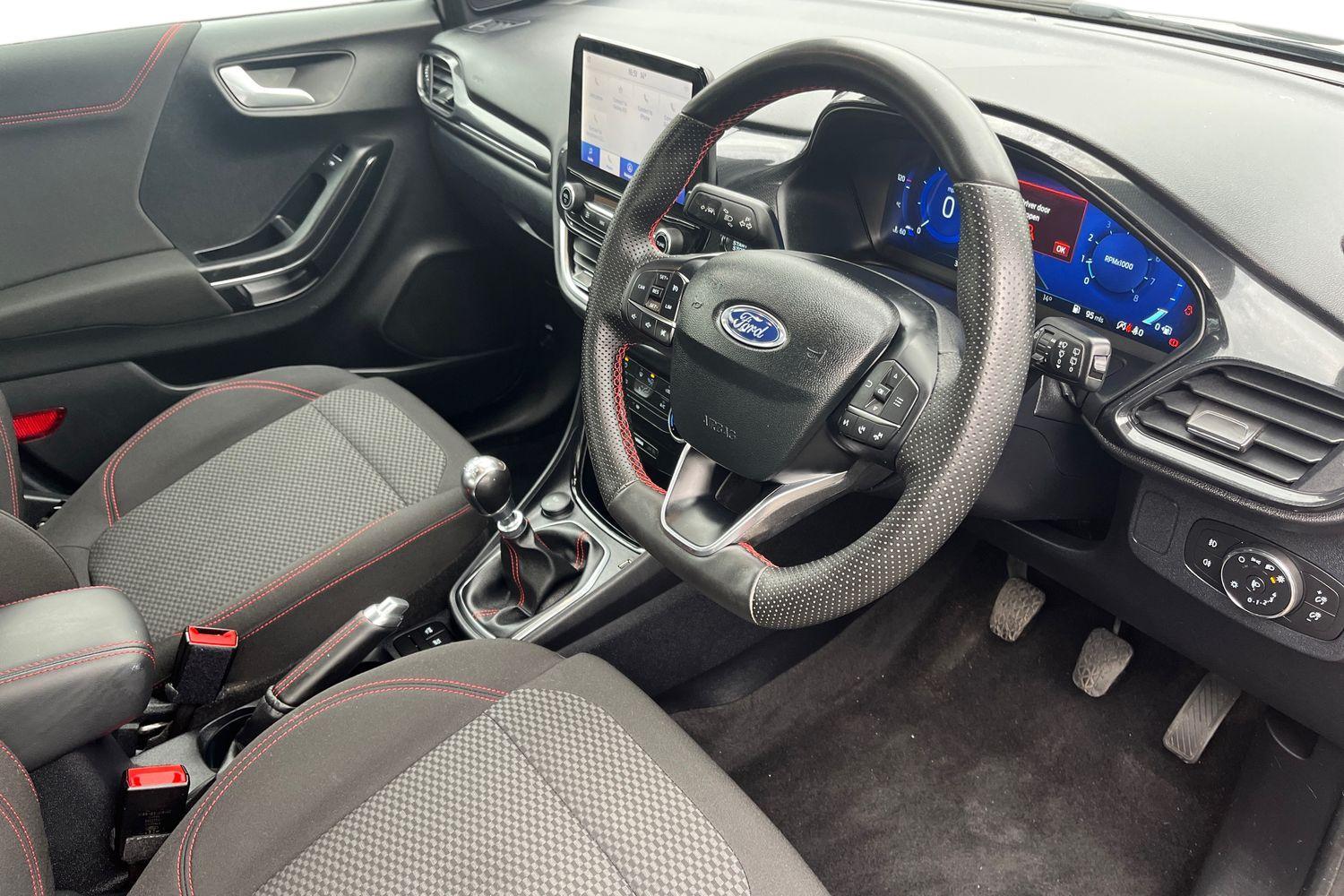 Ford PUMA Photo 8
