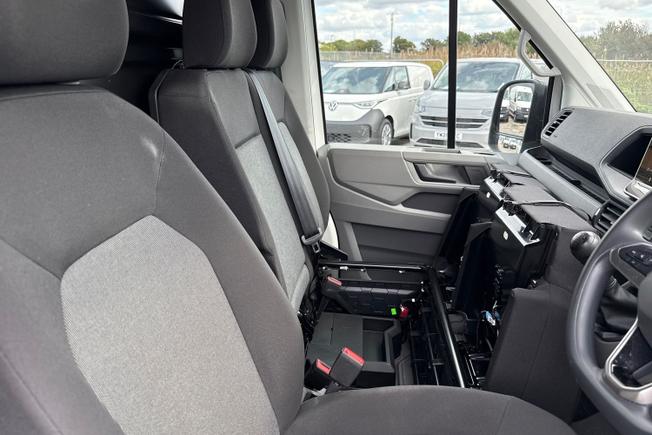 Volkswagen Crafter Photo 36