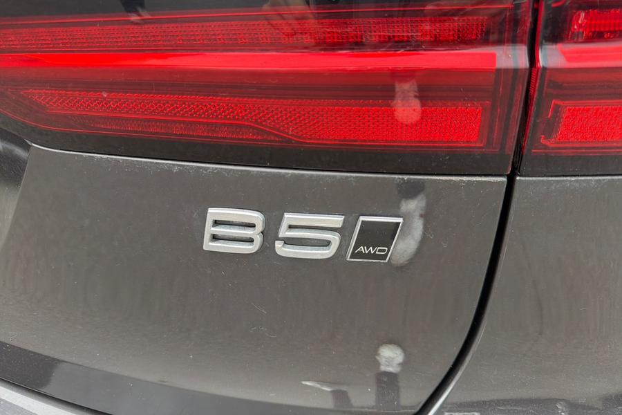 Volvo V90 Photo autoimg-62562b1f0d4eb938b1585f9a17ce4c0ee8641a94.jpg