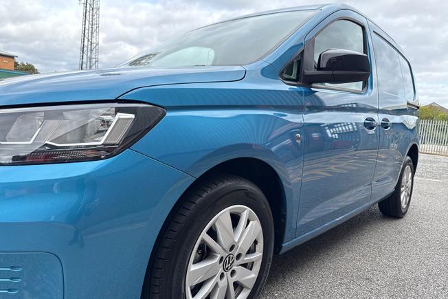 VOLKSWAGEN Caddy Photo 50