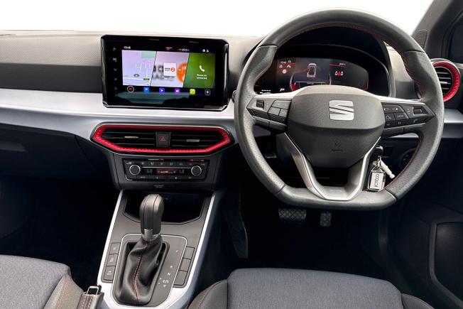 SEAT Arona Photo 11