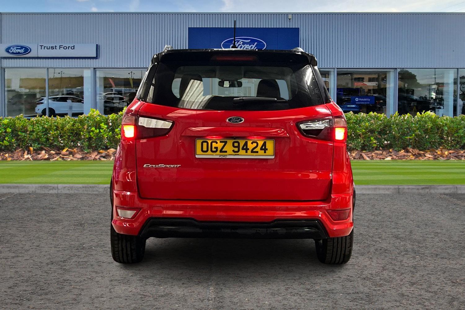 Ford ECOSPORT Photo 6