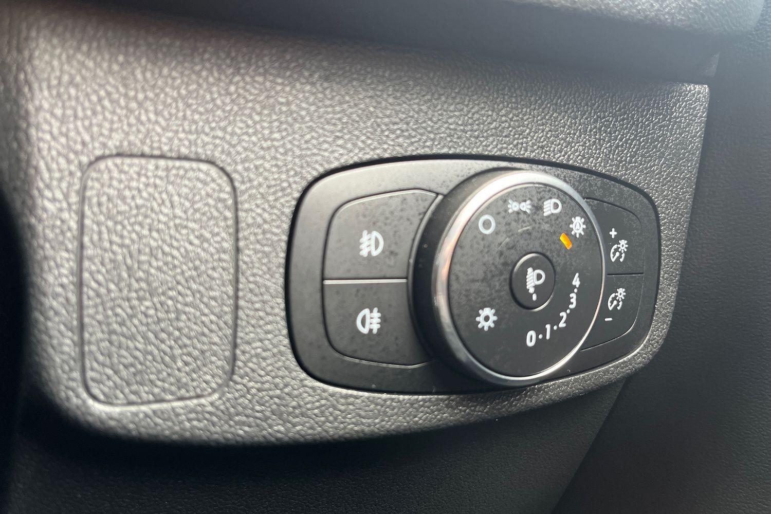 Ford FOCUS Photo 22