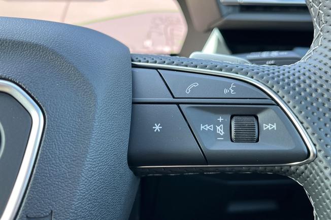 AUDI S3 Photo 17