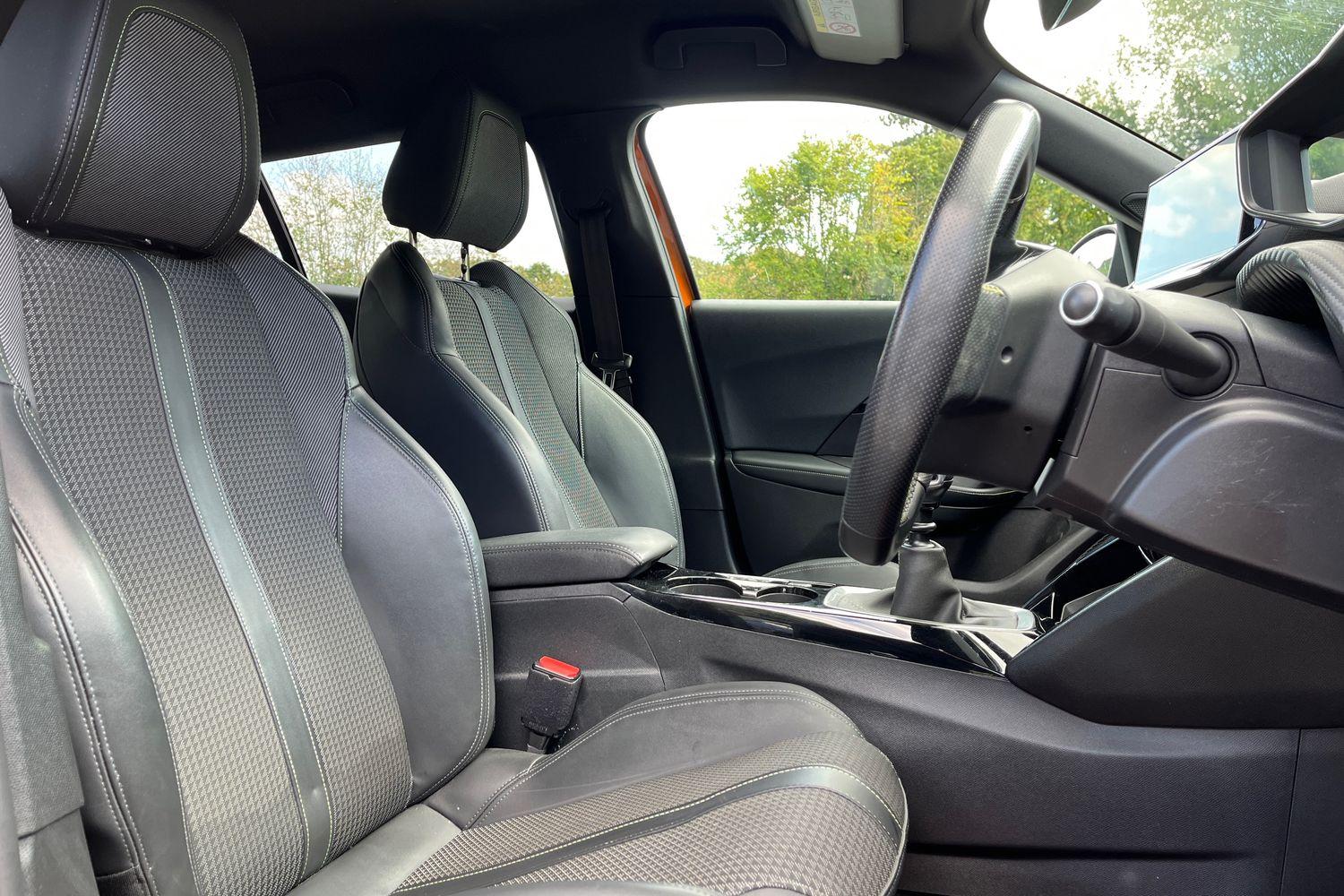 Peugeot 2008 Photo 16