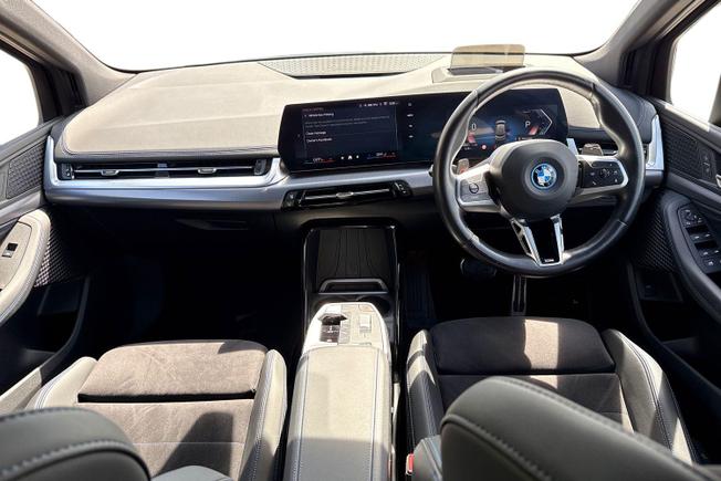BMW 2 Series Photo 10