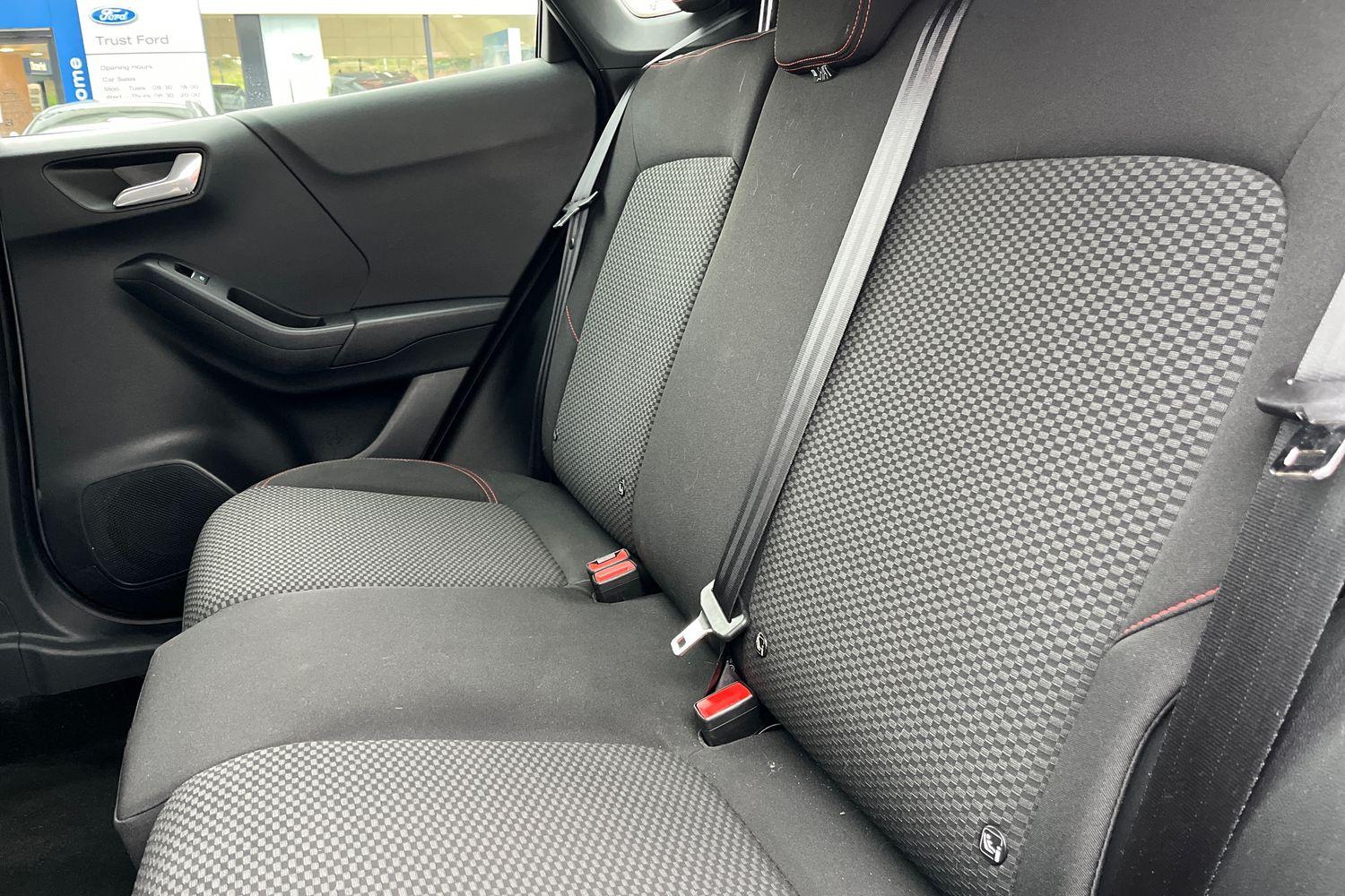 Ford PUMA Photo 19