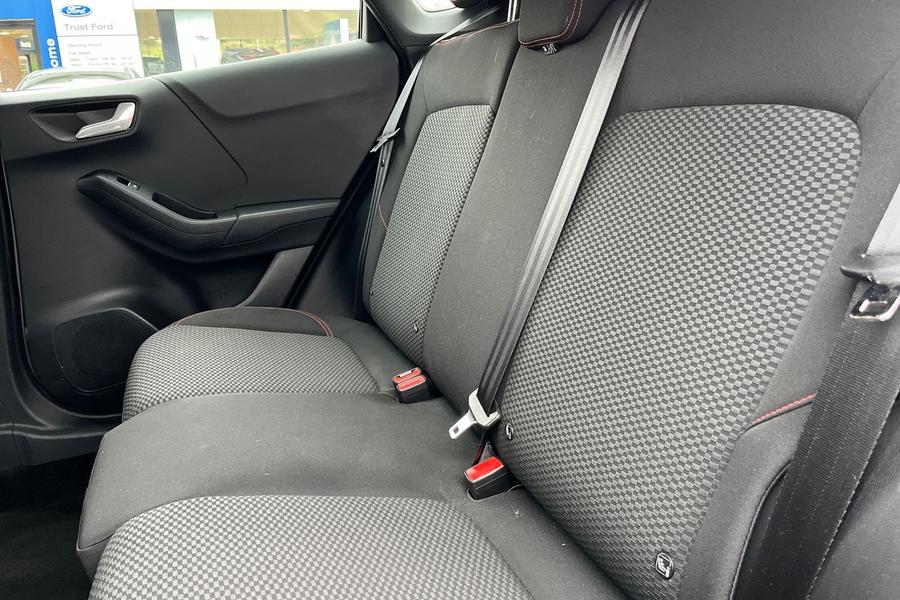 Ford PUMA Photo autoimg-626c9c1685cf090f949daeb8550408438da0f587.jpg