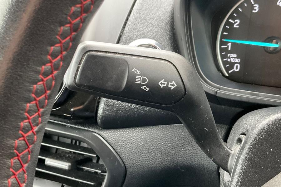 Ford ECOSPORT Photo autoimg-626f69961812ec7ac6a66b60e9d178e3736b7212.jpg