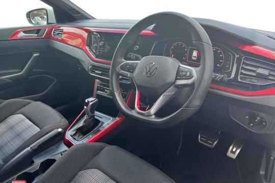 Volkswagen Polo Photo autoimg-627d5193d86a7d35716781a3500735077c160413.jpg