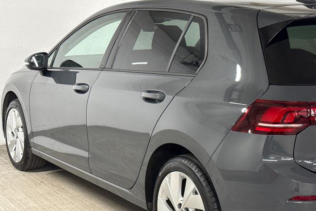 VOLKSWAGEN Golf Photo 26