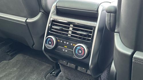 Land Rover Range Rover Photo autoimg-62811e2b587030ca8f623cf43bd5cd43bfa44848.jpg