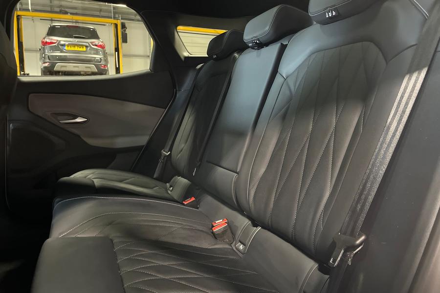 Ford Explorer Photo autoimg-628513361dc2e1587c5b4b38813141ee4486d970.jpg
