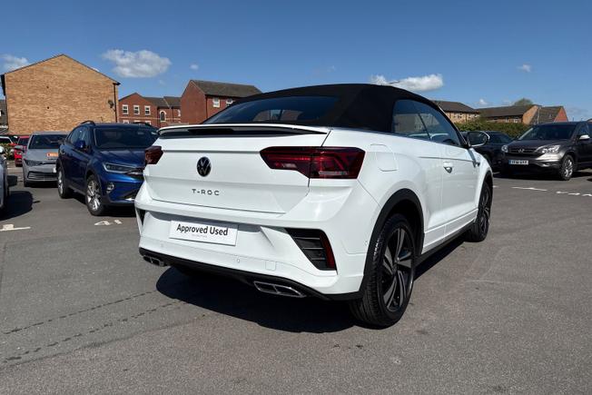 VOLKSWAGEN T-Roc Photo 24