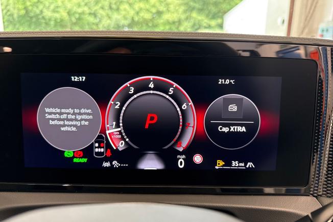 VOLKSWAGEN Tiguan Photo 15