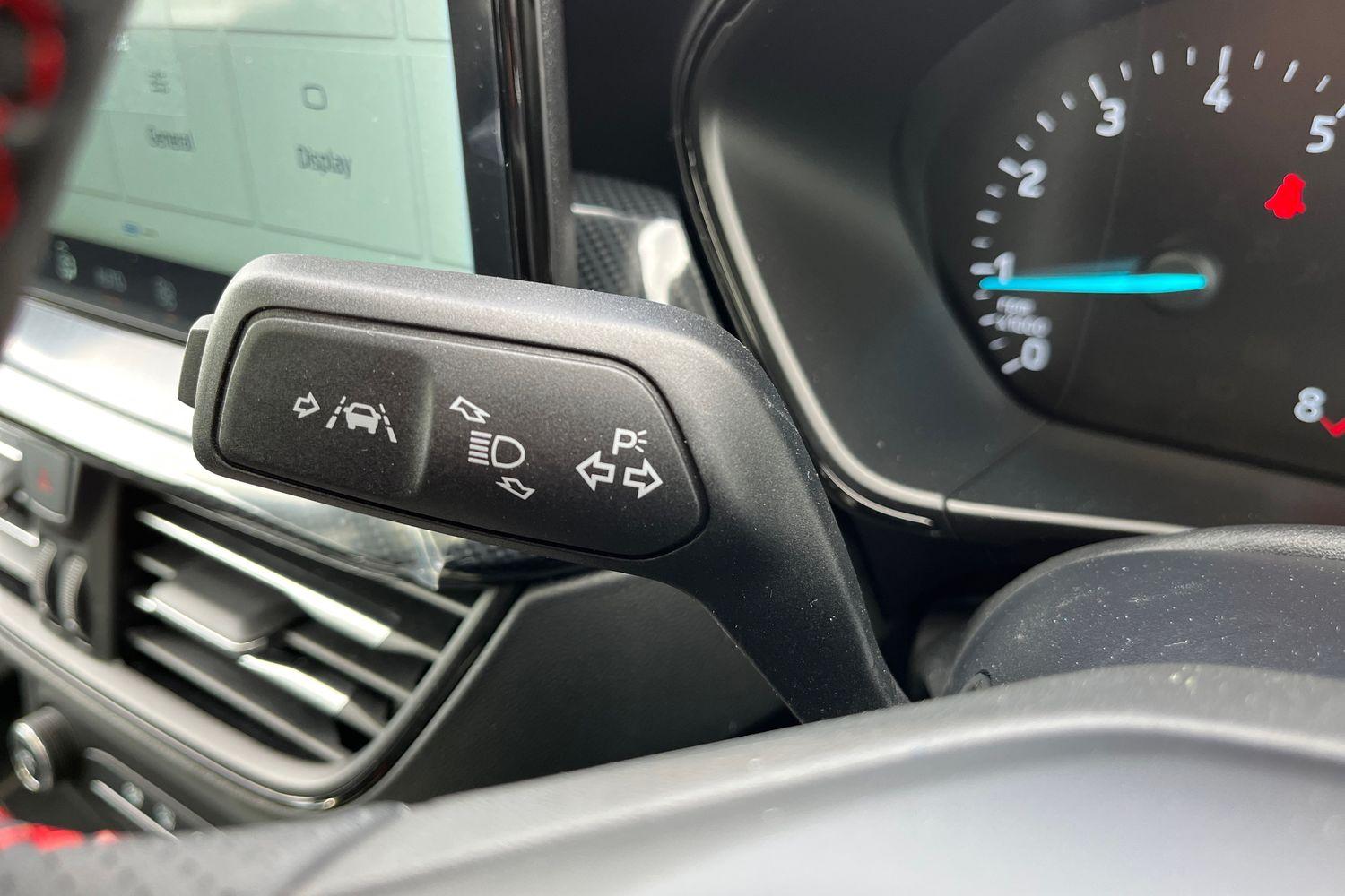 Ford FOCUS Photo 13