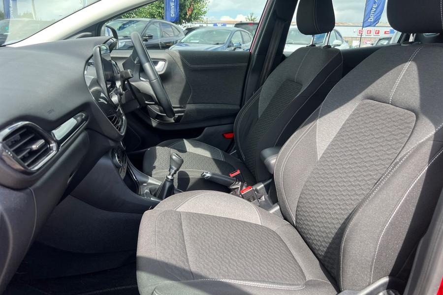 Ford Puma Photo autoimg-628acaaa083dc58a655e0d260cea8c600ac5d472.jpg