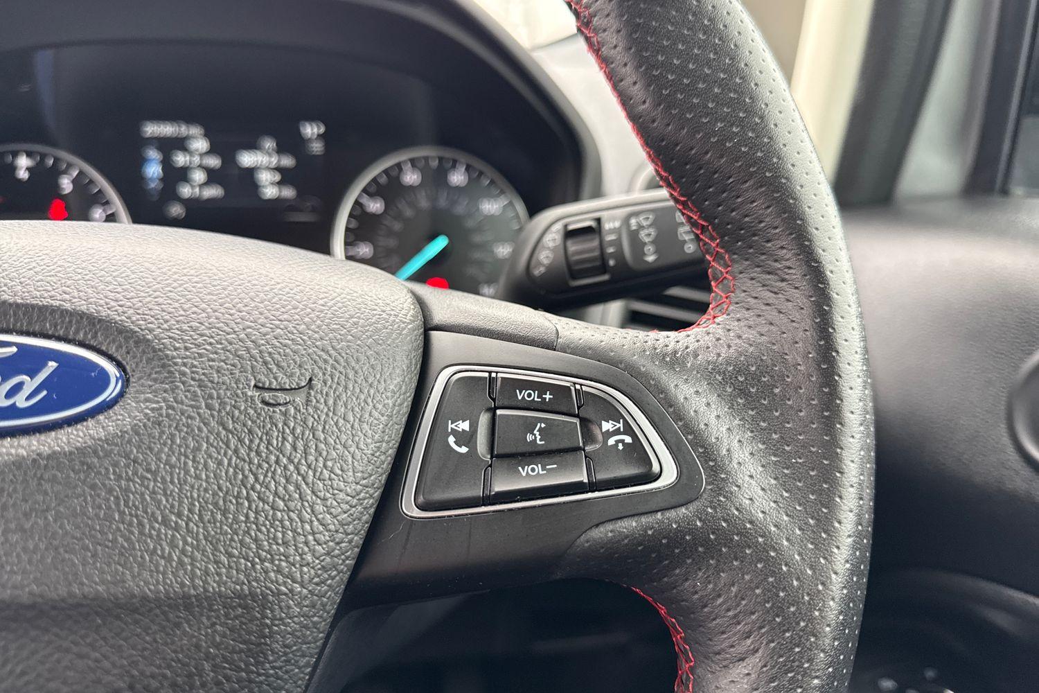 Ford ECOSPORT Photo 26