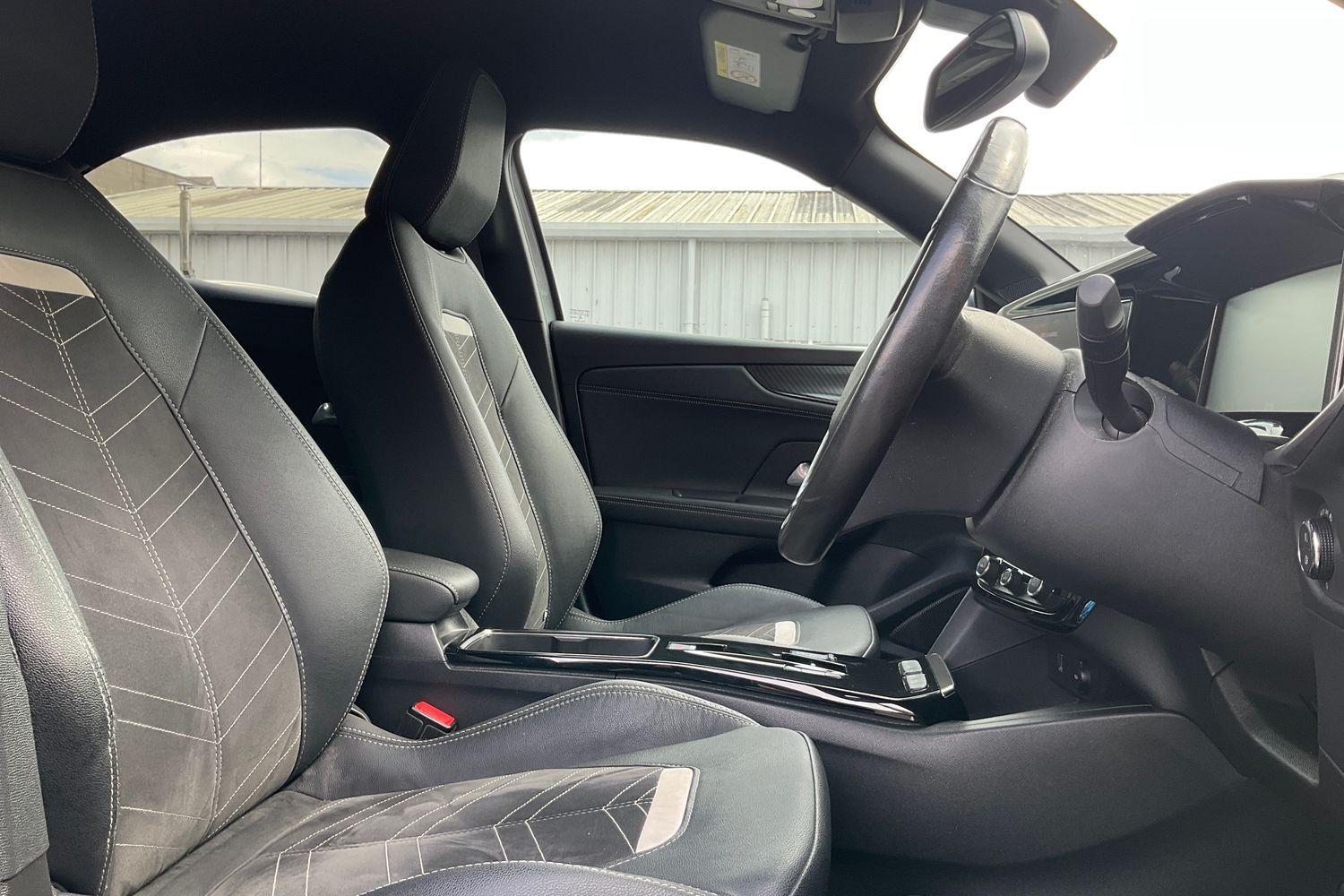 Vauxhall MOKKA Photo 16