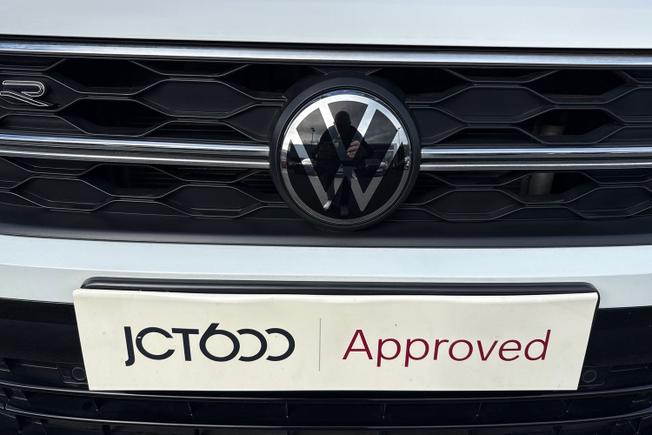 VOLKSWAGEN Taigo Photo 35