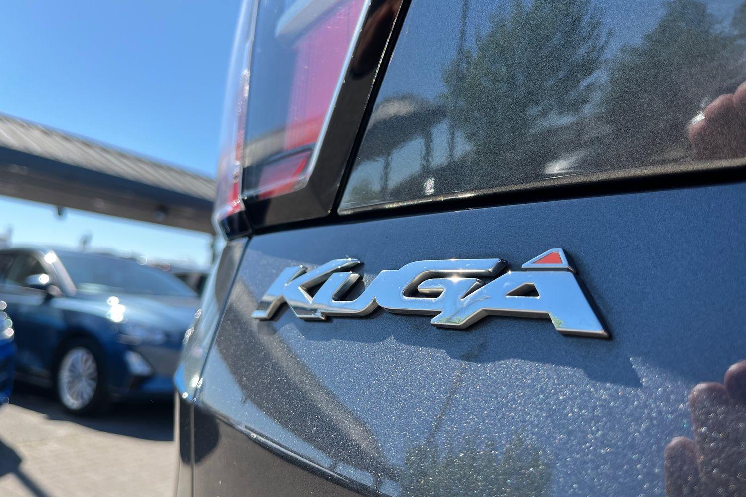 Ford KUGA Photo 38