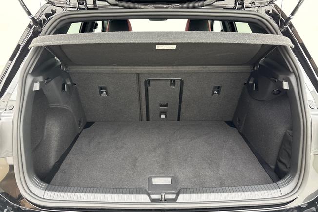 VOLKSWAGEN Golf Photo 12