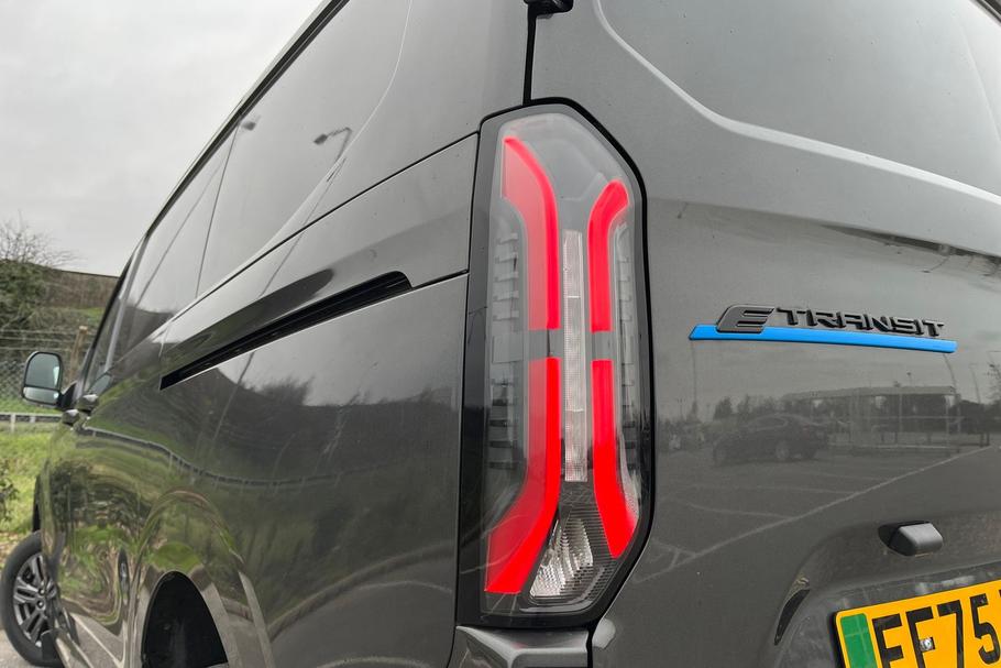 Used FORD E-TRANSIT CUSTOM EF75LKD 28