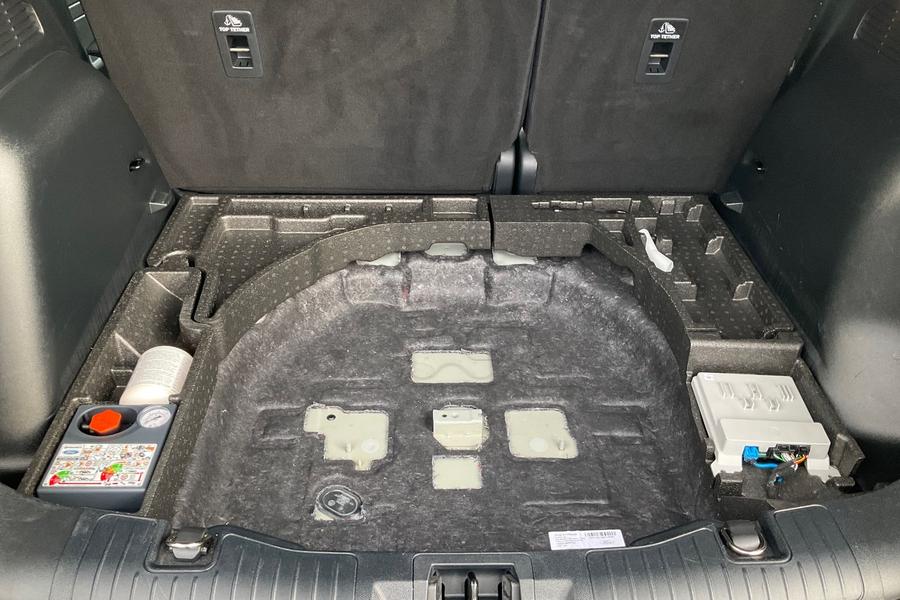 Ford Kuga Photo autoimg-62a1ea4182e04e3ef6735954a9e13712189c90da.jpg