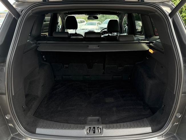 FORD Kuga Photo 12
