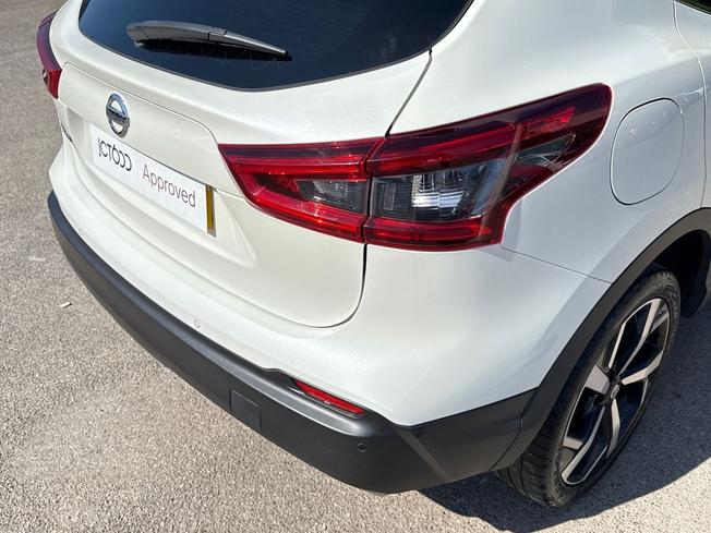 NISSAN Qashqai Photo 23