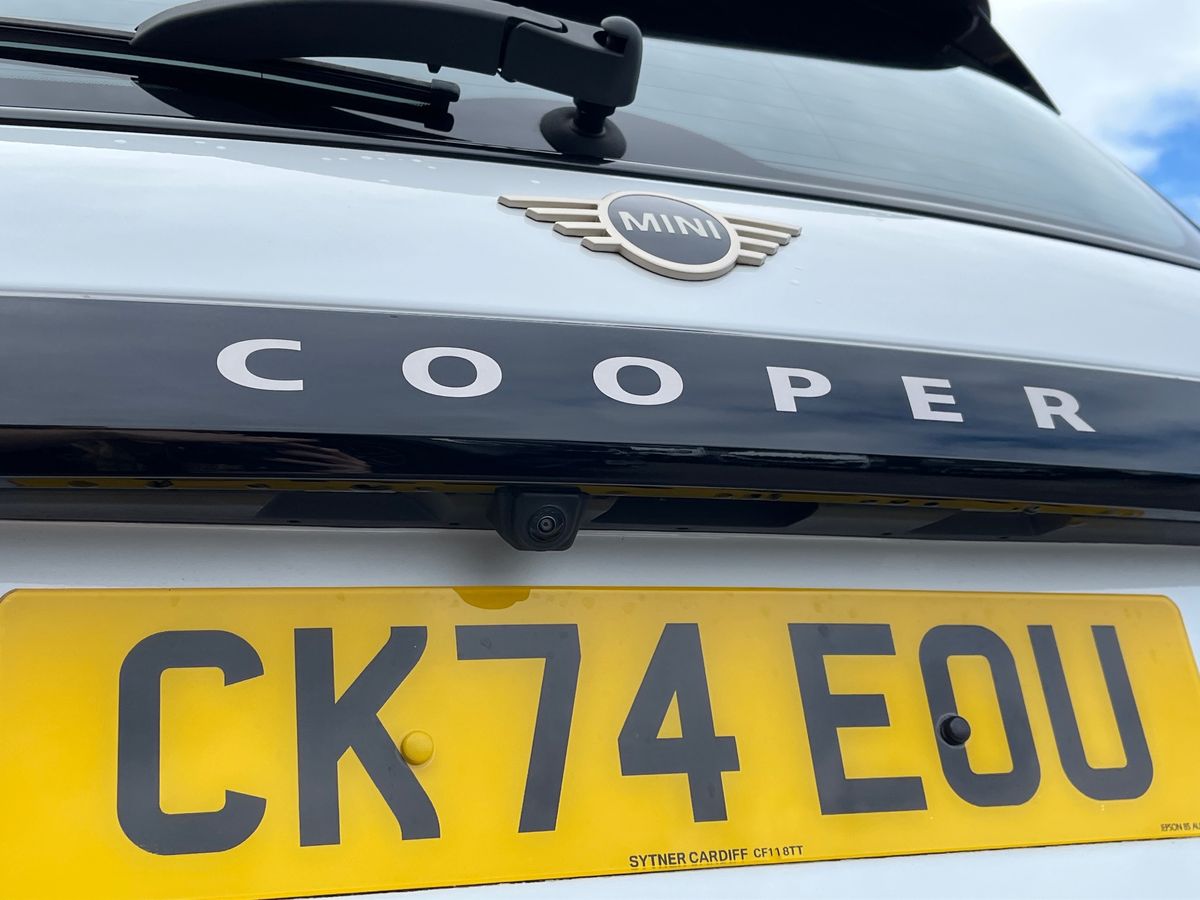 MINI Cooper Photo 20