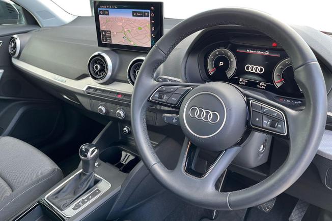 AUDI Q2 Photo 7