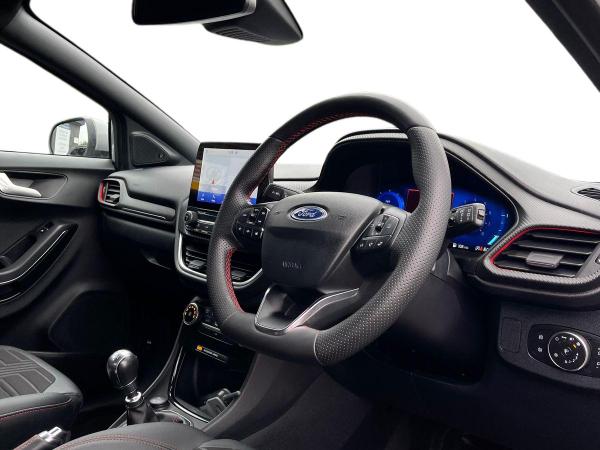 Ford Puma Photo autoimg-62ac1f3d4bd83f14a3ba0735b1396a64757da8b5.jpg