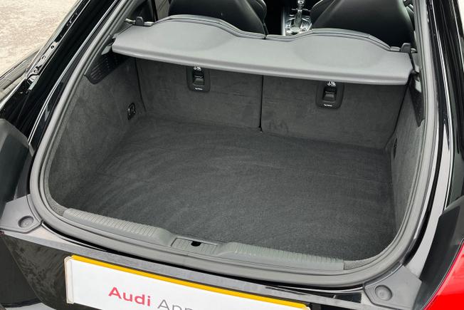 Audi TT Photo 12