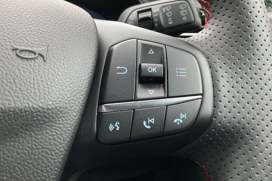 Ford Focus Photo autoimg-62b1f2213114b13f6675dec35e8e18e56857f01e.jpg
