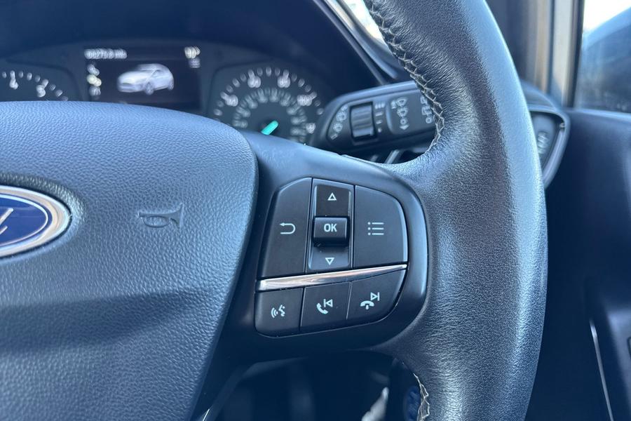 Ford FIESTA Photo autoimg-62b785567f02788ddc5078b8018454dc8132fa9a.jpg