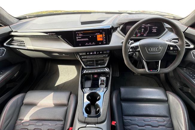 AUDI Rs E-Tron Gt Photo 10